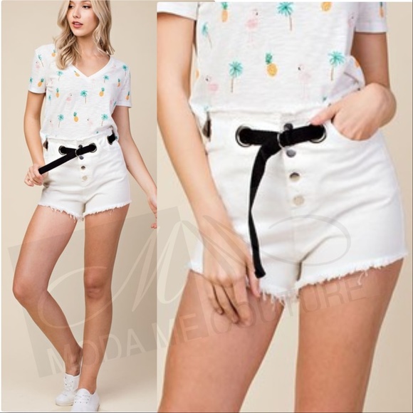 MODA ME COUTURE Pants - WHITE DENIM SHORTS